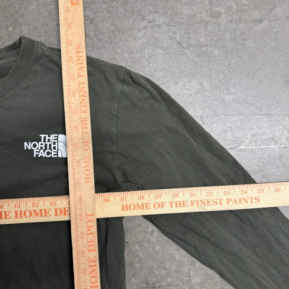 The North Face Mens Long Sleeve Graphic T-Shirt Olive Green Small Box Logo Tee